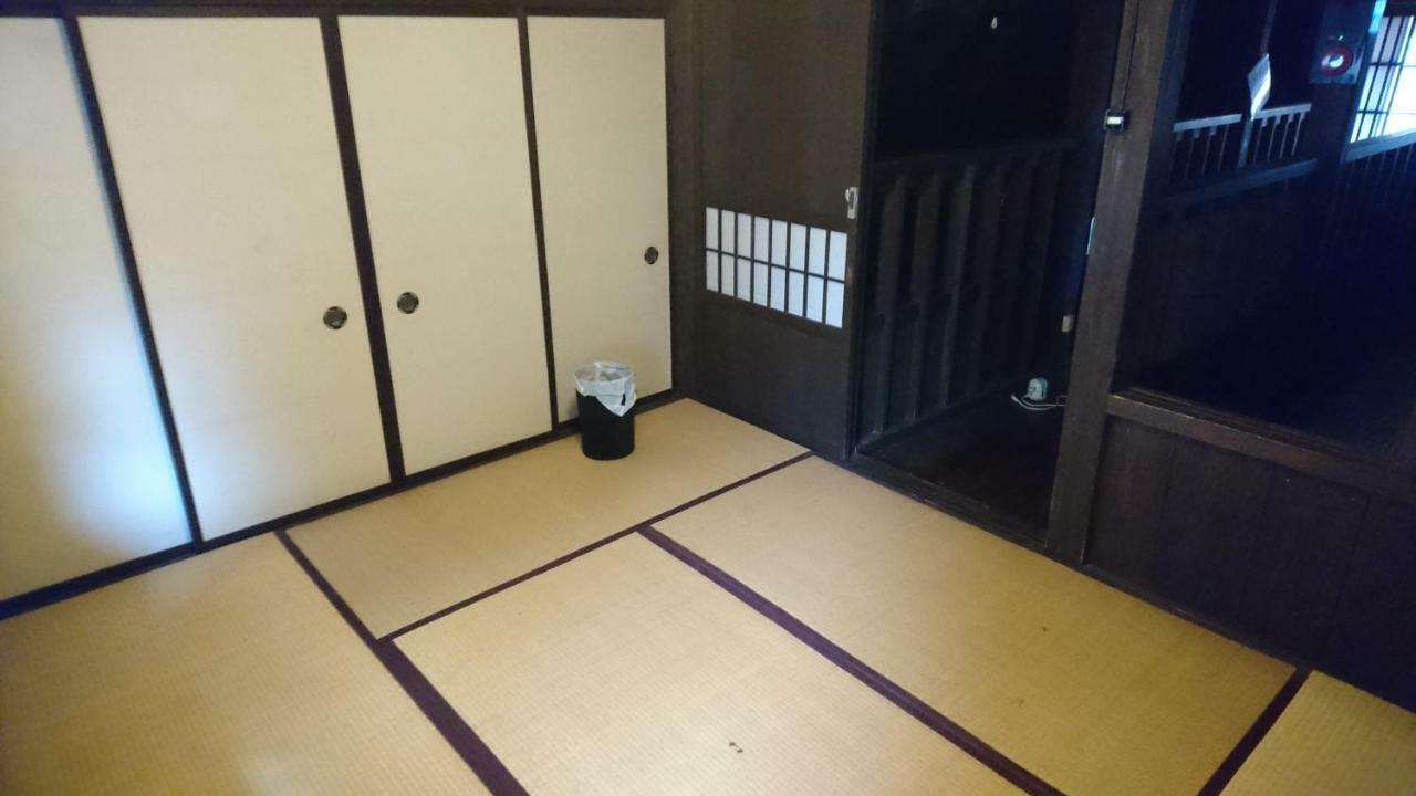 Gokayama Gassho No Sato Hotel Nanto Esterno foto